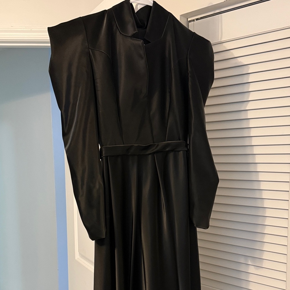Elegant Black Dress